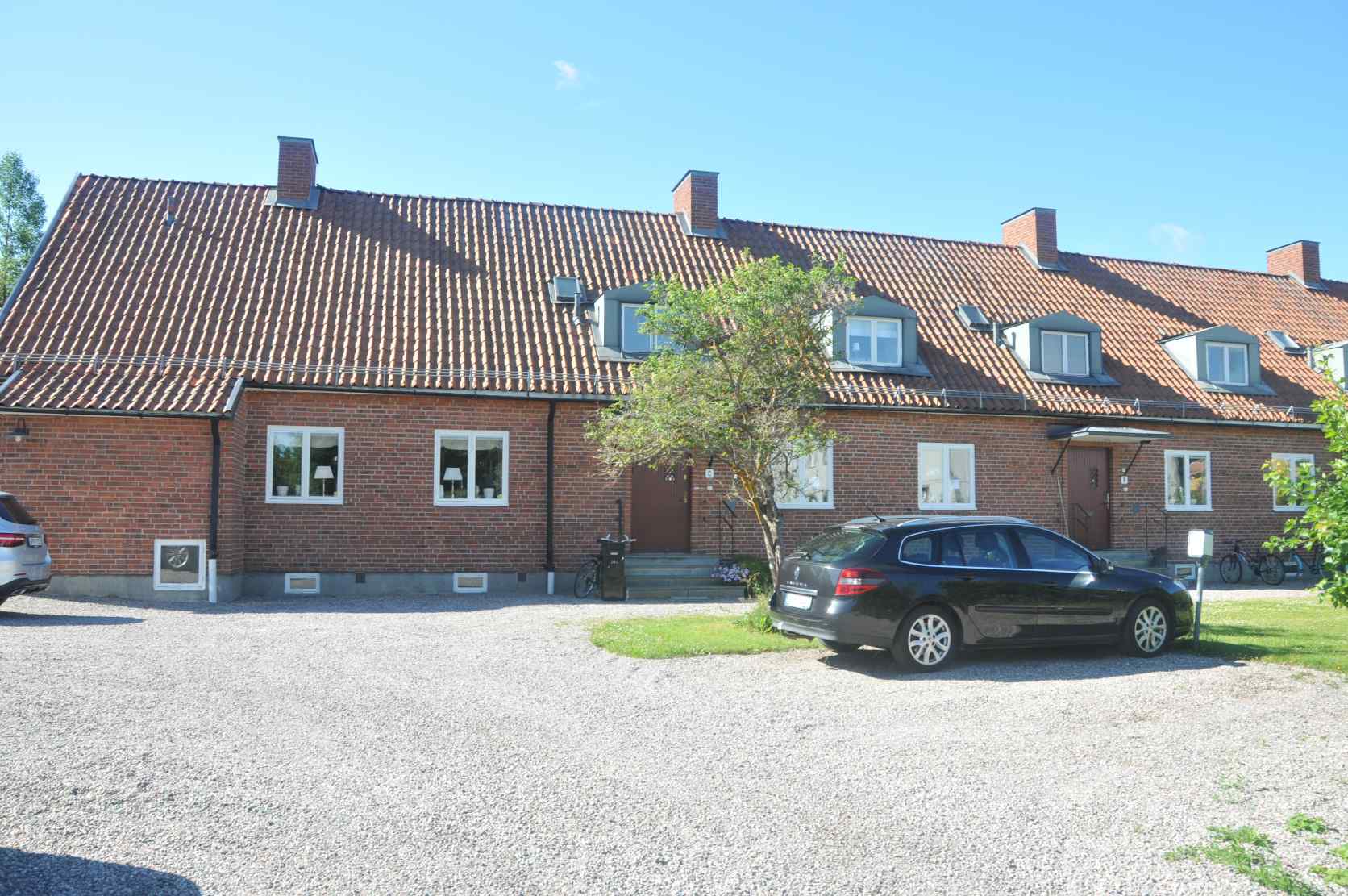 Hus 14 Framsida