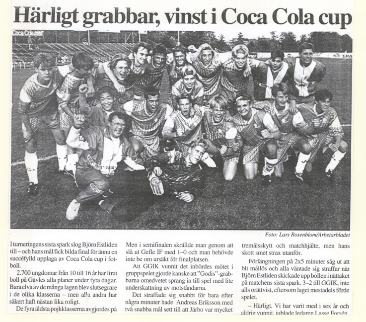 1977 urklipp coca cola cup.jpg