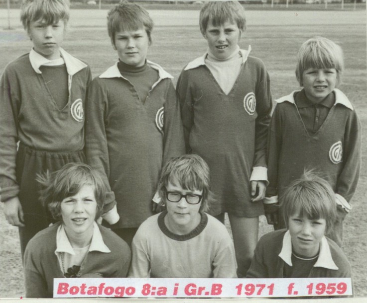 1971  botafogo  8a i gr b.jpg