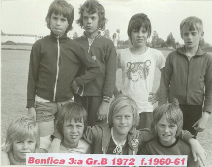 1972  benfica  3a i gr b.jpg