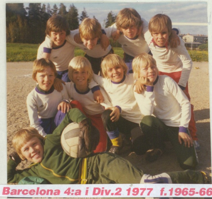 1977  barcelona  4a i div 2..jpg