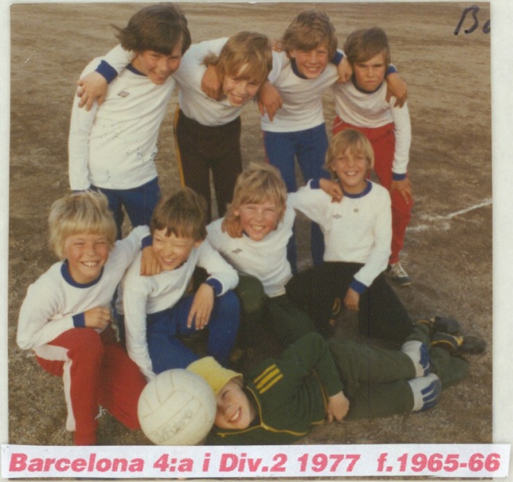 1977  barcelona  4a i div 2.jpg