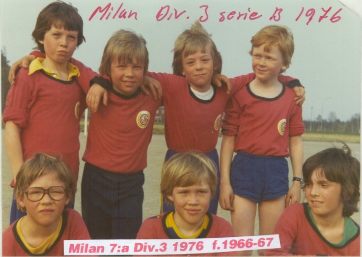 1976  milan  7a i div 3.jpg