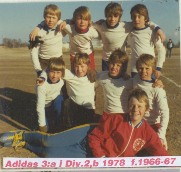 1978  adidas  3a i div 2b.jpg