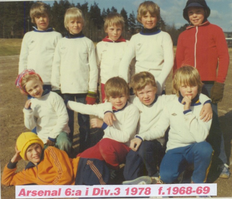 1978  arsenal  6a i div 3.jpg