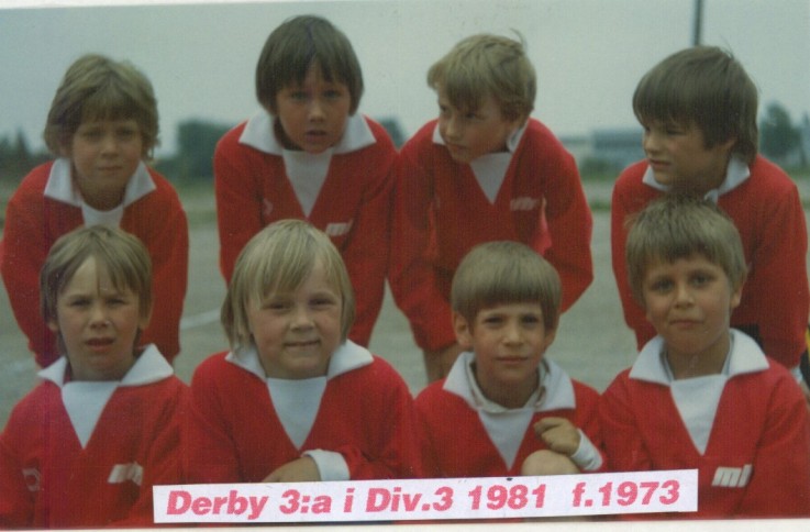 1981  derby  3a i div 3.jpg